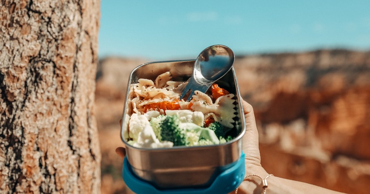 Traveling with Dietary Restrictions: A Complete Guide
